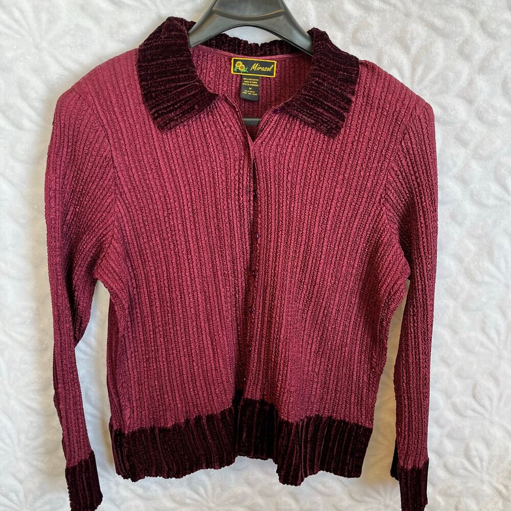 Moral crinkle top ribbed velvet hems button front size M preowned excellent